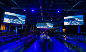 Tips for Choosing a Projection Screen for your Event